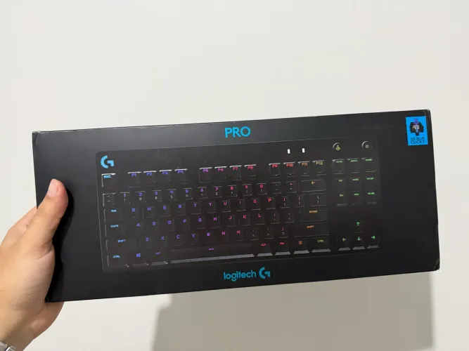 Teclado mecânico Logitech G PRO TKL