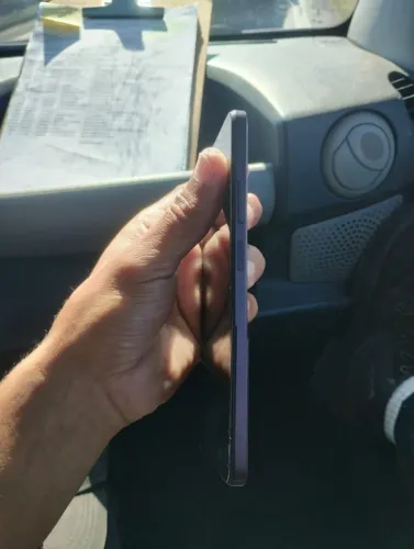Celular perfeito estado pegando tudo perfeito 