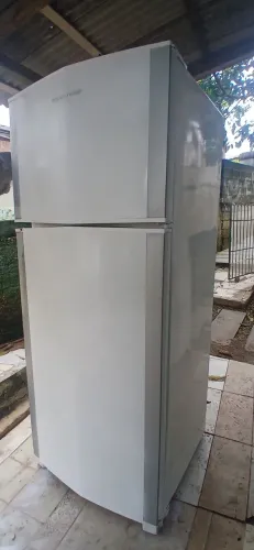 Geladeira BRASTEMP FROSFRE 400LITRO FUNCIONA PERFEITAMENTE 