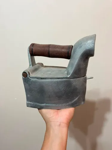 Ferro antigo