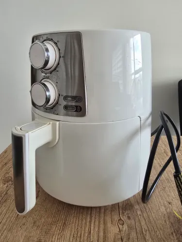 Airfryer Midea 110V Branca