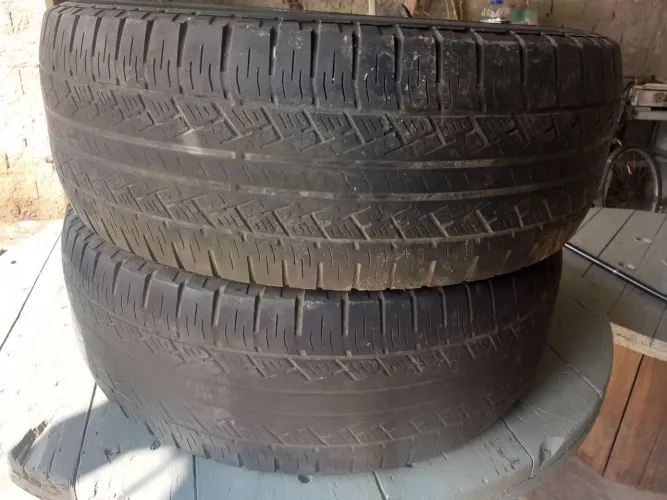 Par Pneus 265/70/16