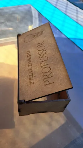 Caixa MDF gravada e cortada a laser - Personalizada