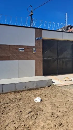 ALUGO CASA NO ICARAÍ