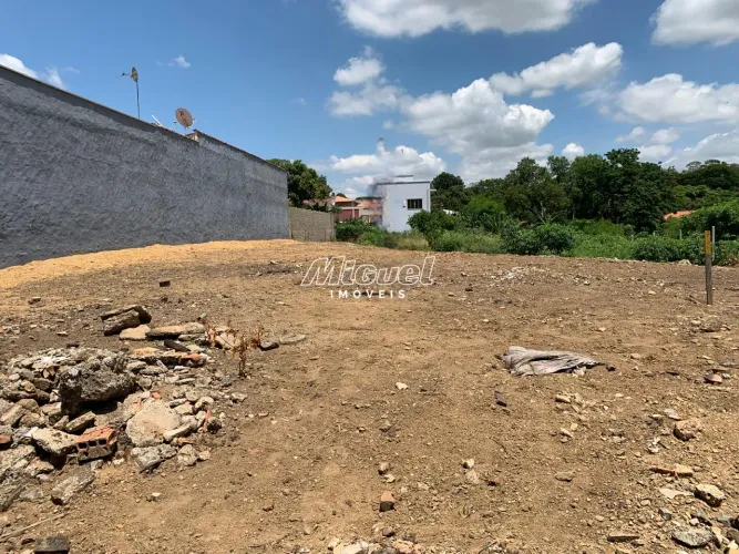 Terreno, à venda, Estância Lago Azul (Ártemis) - - Piracicaba/SP