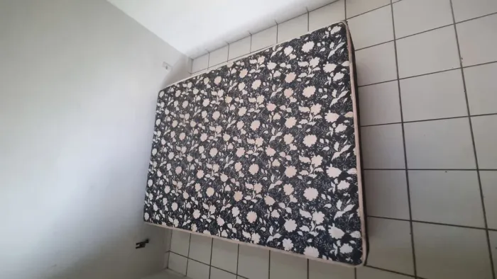 Base casal tamanho padrão marcas de uso ((ENTREGO GRATIS))