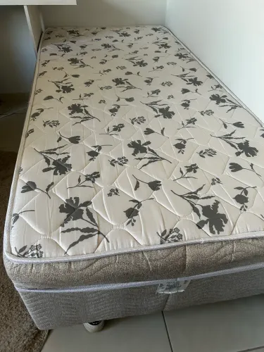 Desapega cama de solteiro