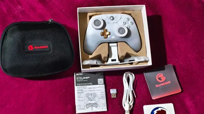 Gamesir ciclone 2 em estado de novo