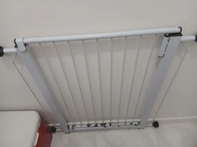 Portao pet branco