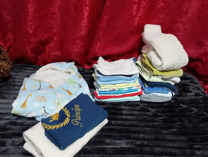 Lotinho de roupas bebê 