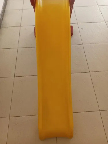 Escorrega para criança