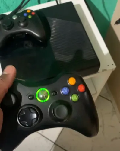 Xbox 360 super slim