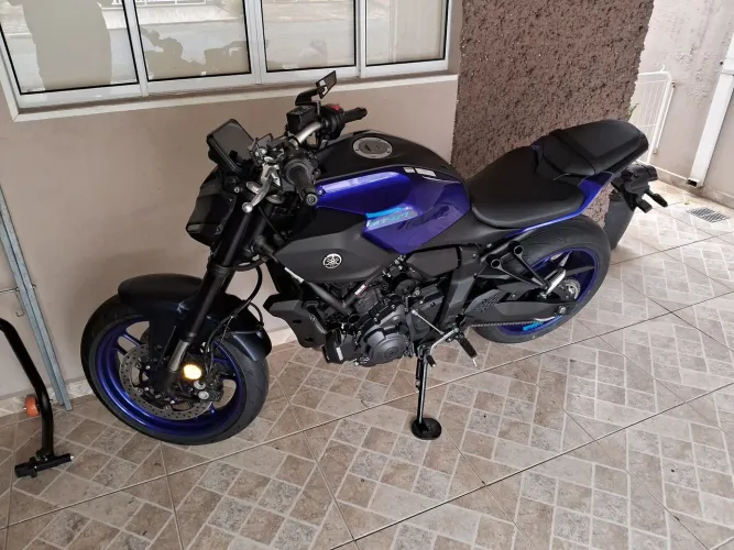 Yamaha mt 07 connected