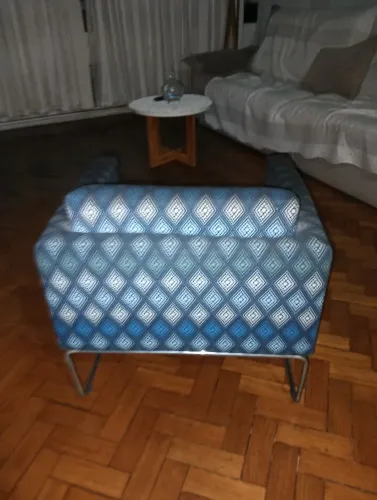 Vendo poltrona em alumínio 
