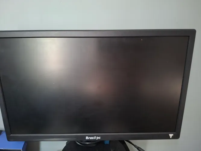 Vendo Monitor Led 20" PC brazil com defeito