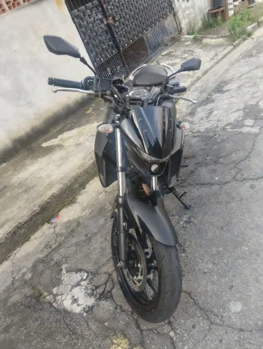 Fazer 250