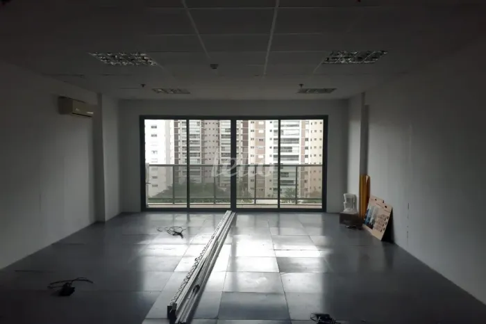 Comercial para alugar no(a) Cerâmica