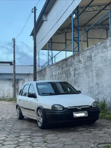 Chevrolet Corsa GL 1.6 MPFI / 1.4 EFI 2P E 4P 1999