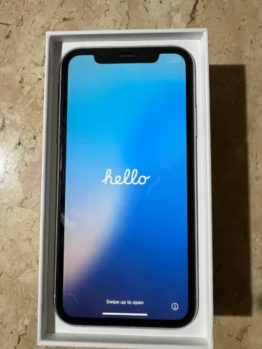 iPhone XR 128 GB Branco - Excelente Estado