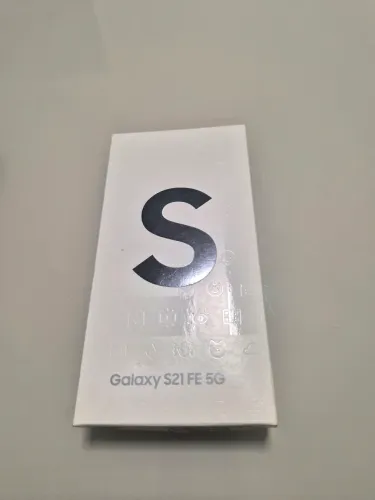 Celular S21 FE