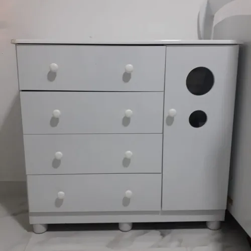 Cômoda infantil