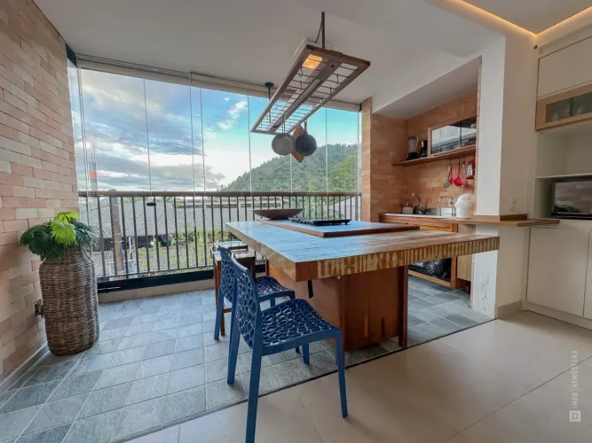 Studio para venda possui 52 metros quadrados com 1 quarto em Saco da Ribeira - Ubatuba - S