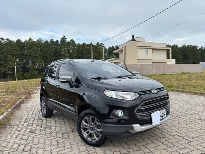 Ford Ecosport Freestyle 2.0 16V 4WD Flex 5P 2014