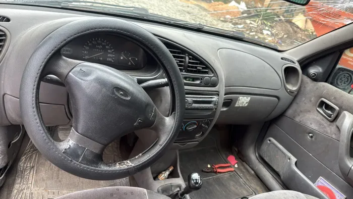 Ford Fiesta Street/ Action 1.0 8V 5P 2002