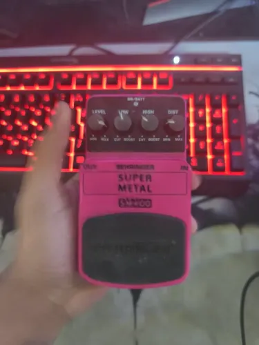 PEDAL SUPER METAL SM400 BEHRINGER 
