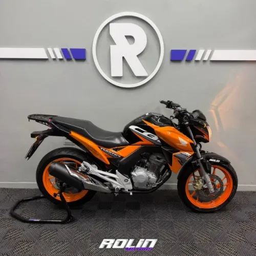 Cb twister 250 abs
