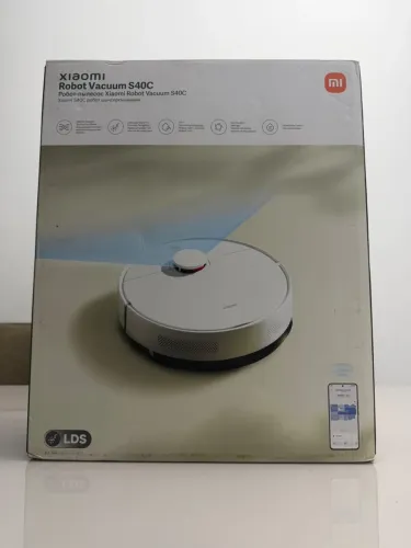 robô aspirador e passa pano Xiaomi Robot Vacuum S40C.