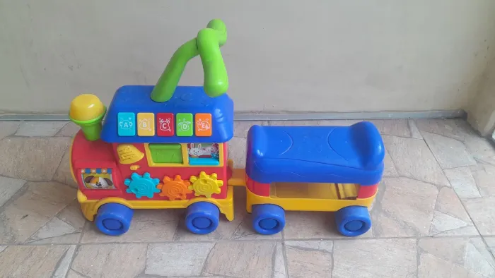 Trenzinho Andador Infantil Didático 2 em 1