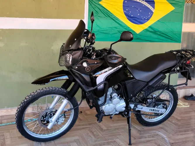 TENERE 250cc super diferenciada