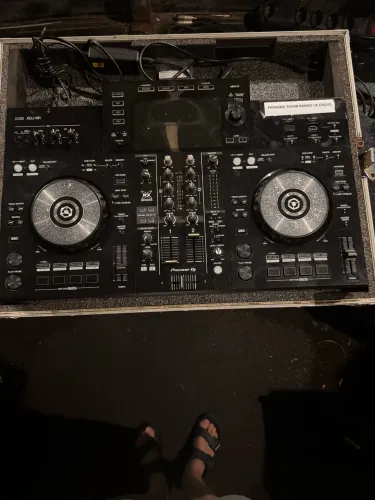 Vendo controladora xdj rr pioneer