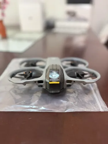 Drone DJI Avata 360 - aeronave + bateria Novo