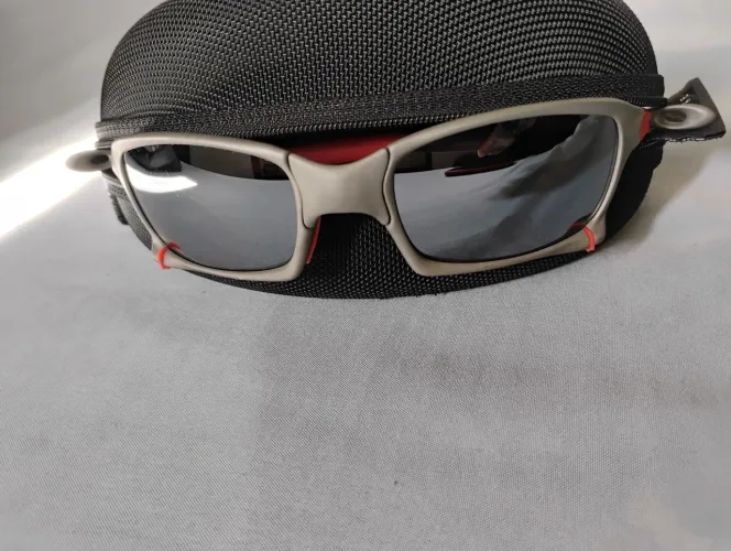 XSquared Oakley Xm