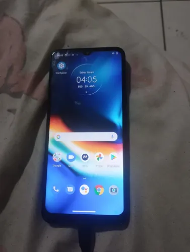 G9 plus para ir embora 64 gb todo bom pega tudo