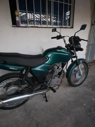 Titan 125 extra em dias