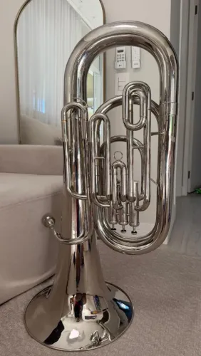 Tuba Weril