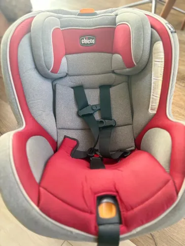 Cadeirinha de Carro Chicco com Isofix/Latch - 9 Níveis de Inclinação - Até 36 kg