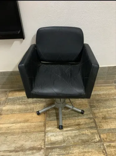 Cadeira Hidráulica de Cabeleireiro