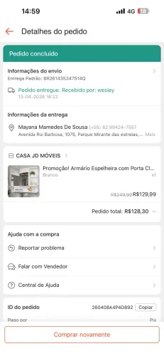 Móvel de banheiro espelhado branco