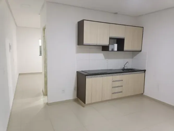 Aluga-se apartamento no residencial Katia Goiânia nia