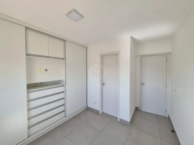 Apartamento locação,2 Quartos (1 Suíte) e 2 Vagas de carro Condomínio Mirage