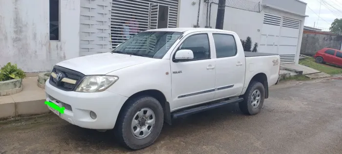 Toyota Hilux CD D4-d 4X4 2.5 16V 102cv TB Dies. 2006