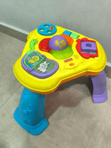 Mesa de atividade Fisher Price