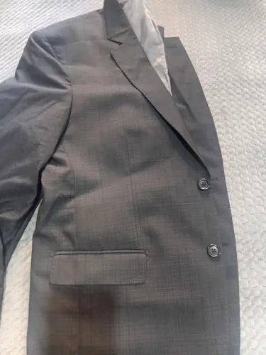3 blazer tamanho 54 por 100 reais