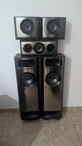 Caixa Sony muteki