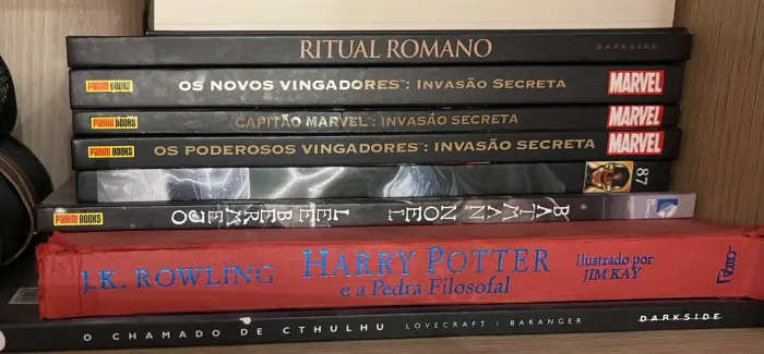 Livros e hqs diversos