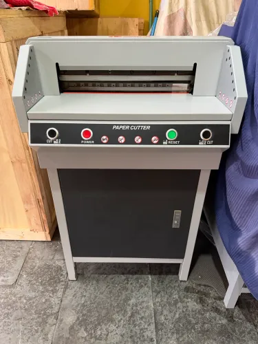 Guilhotina elétrica 45